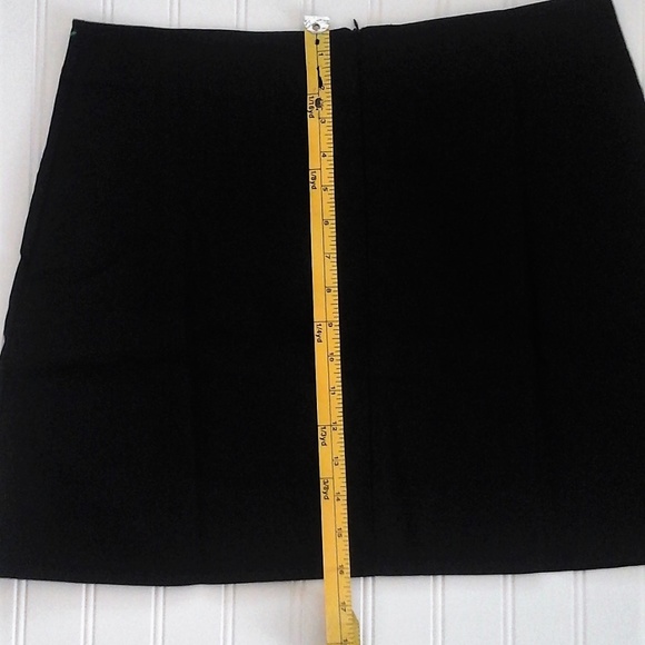 Spanish Embroidered Skirt "NWT" 🔴Price is Firm🔴 - Picture 4 of 4